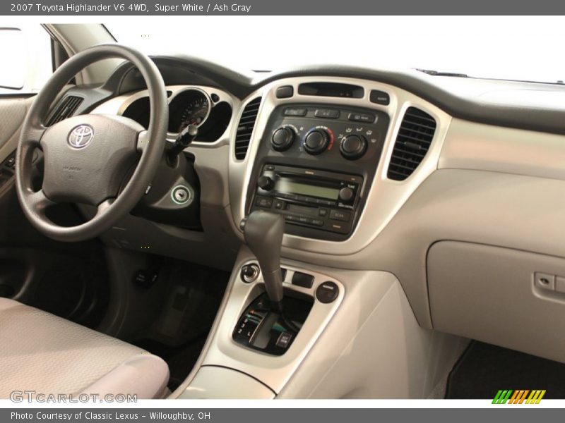 Super White / Ash Gray 2007 Toyota Highlander V6 4WD