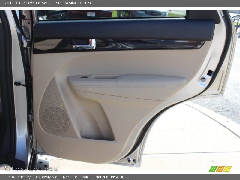 Titanium Silver / Beige 2012 Kia Sorento LX AWD