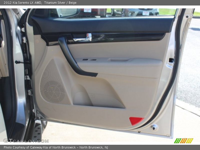 Titanium Silver / Beige 2012 Kia Sorento LX AWD