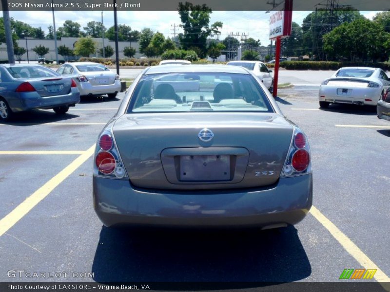 Super Black / Blond 2005 Nissan Altima 2.5 S
