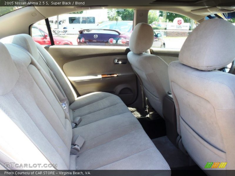 Super Black / Blond 2005 Nissan Altima 2.5 S