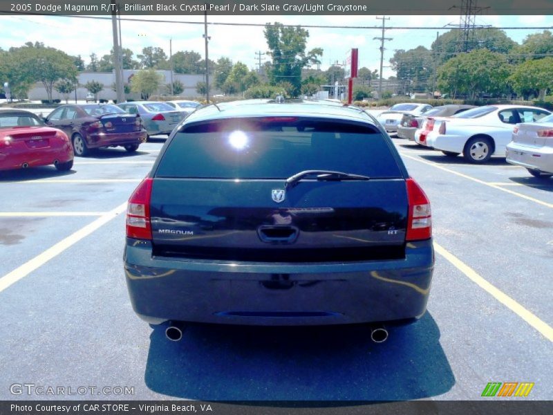 Brilliant Black Crystal Pearl / Dark Slate Gray/Light Graystone 2005 Dodge Magnum R/T