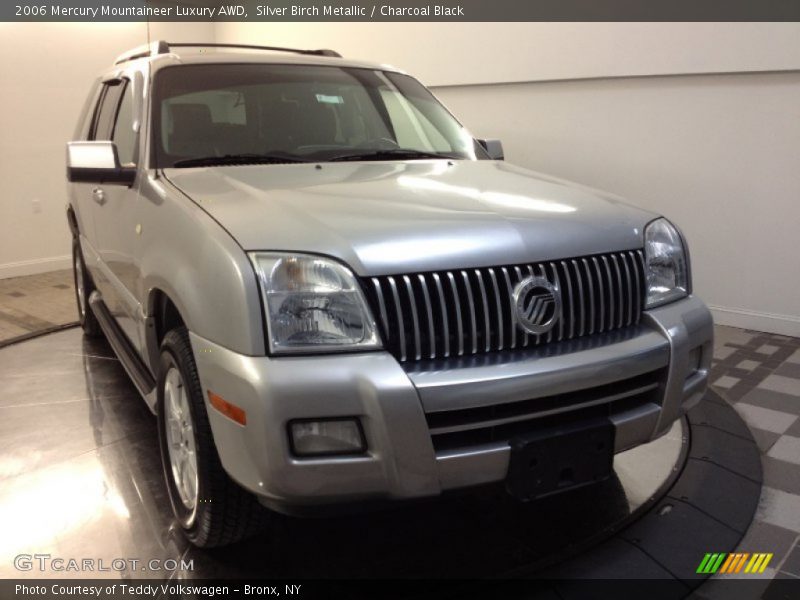 Silver Birch Metallic / Charcoal Black 2006 Mercury Mountaineer Luxury AWD