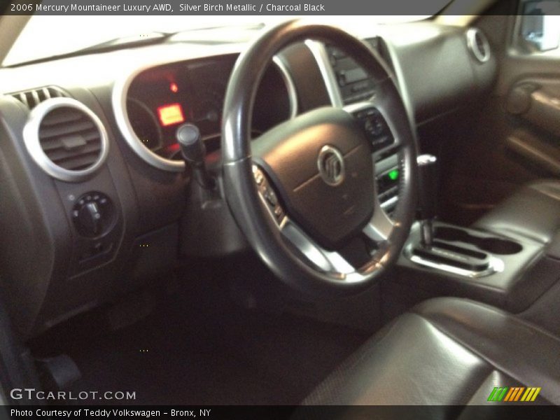 Silver Birch Metallic / Charcoal Black 2006 Mercury Mountaineer Luxury AWD