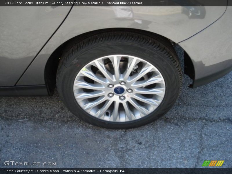  2012 Focus Titanium 5-Door Wheel