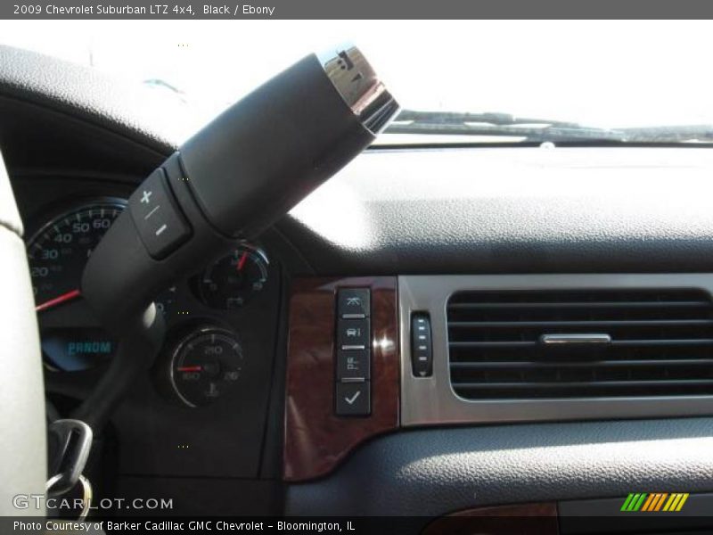 Black / Ebony 2009 Chevrolet Suburban LTZ 4x4