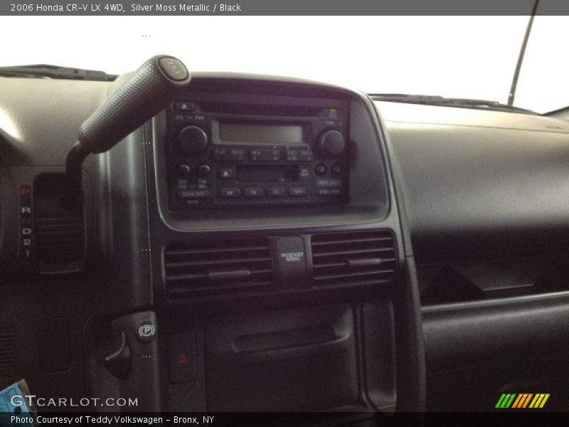 Silver Moss Metallic / Black 2006 Honda CR-V LX 4WD