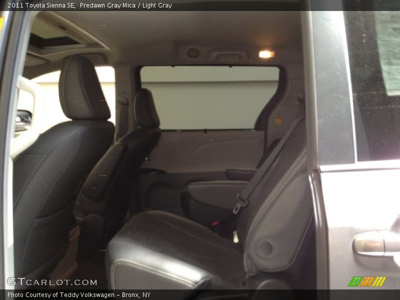 Predawn Gray Mica / Light Gray 2011 Toyota Sienna SE