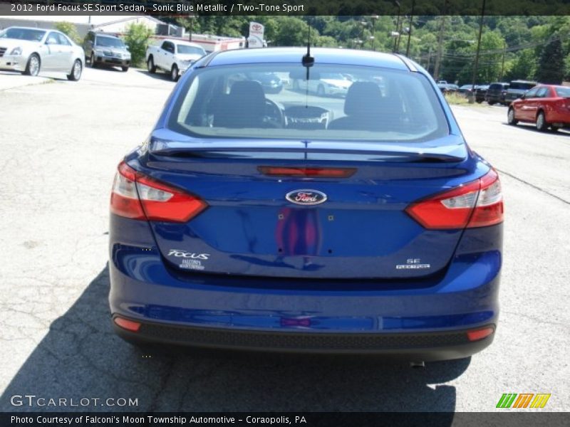 Sonic Blue Metallic / Two-Tone Sport 2012 Ford Focus SE Sport Sedan