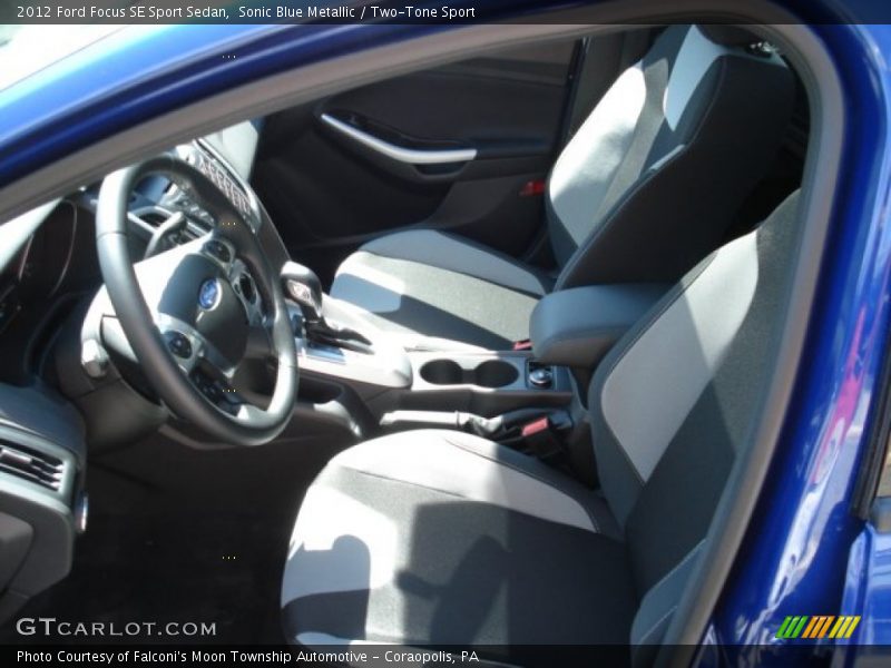 Sonic Blue Metallic / Two-Tone Sport 2012 Ford Focus SE Sport Sedan