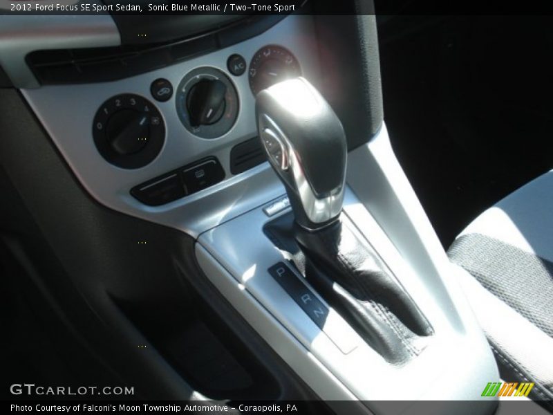 Sonic Blue Metallic / Two-Tone Sport 2012 Ford Focus SE Sport Sedan