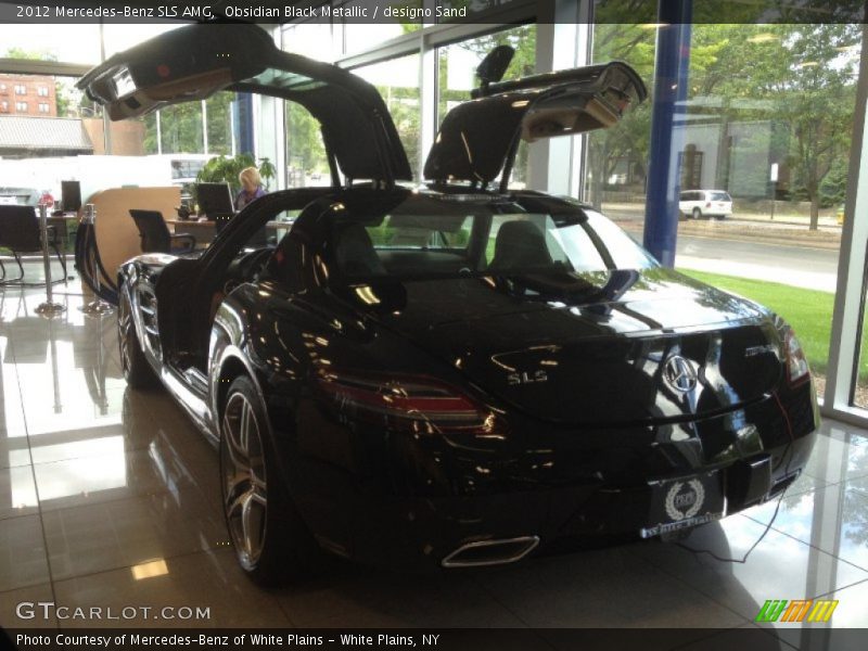Obsidian Black Metallic / designo Sand 2012 Mercedes-Benz SLS AMG