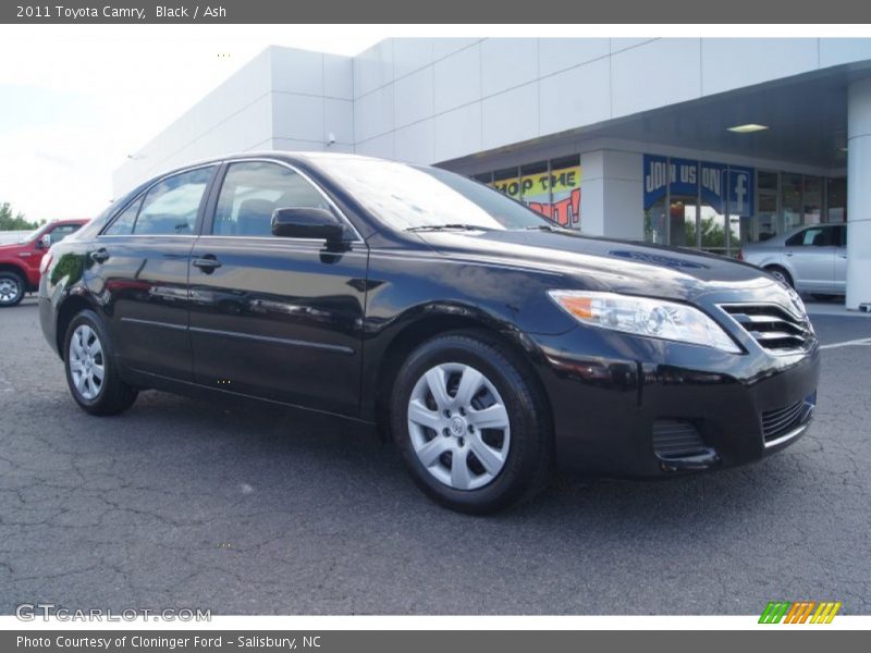 Black / Ash 2011 Toyota Camry