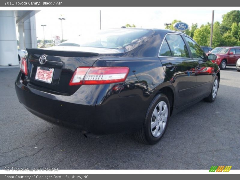 Black / Ash 2011 Toyota Camry