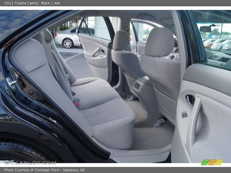 Black / Ash 2011 Toyota Camry