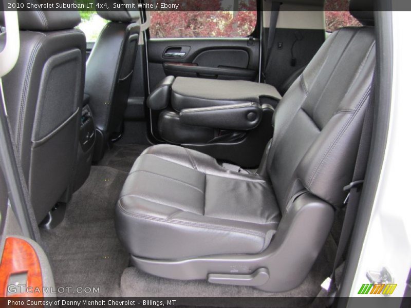Summit White / Ebony 2010 Chevrolet Suburban LT 4x4