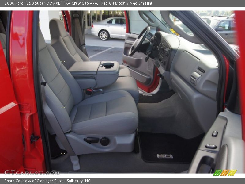 Red Clearcoat / Medium Flint 2006 Ford F250 Super Duty XLT FX4 Crew Cab 4x4