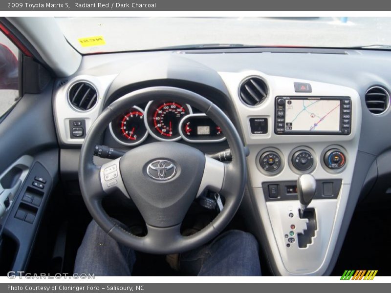 Dashboard of 2009 Matrix S