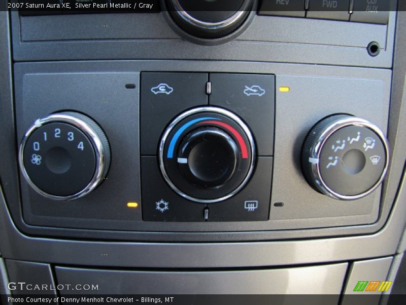 Silver Pearl Metallic / Gray 2007 Saturn Aura XE