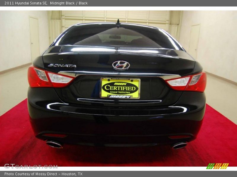 Midnight Black / Black 2011 Hyundai Sonata SE