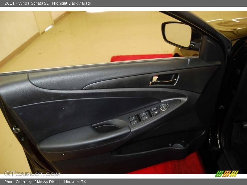 Midnight Black / Black 2011 Hyundai Sonata SE