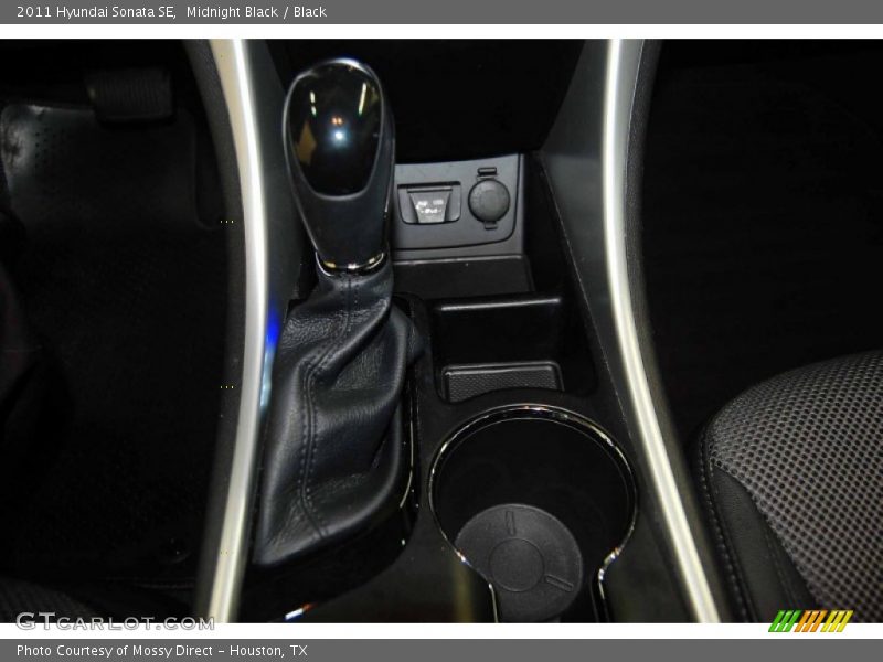 Midnight Black / Black 2011 Hyundai Sonata SE