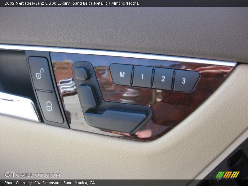Sand Beige Metallic / Almond/Mocha 2009 Mercedes-Benz C 300 Luxury