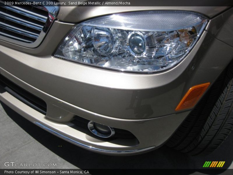 Sand Beige Metallic / Almond/Mocha 2009 Mercedes-Benz C 300 Luxury