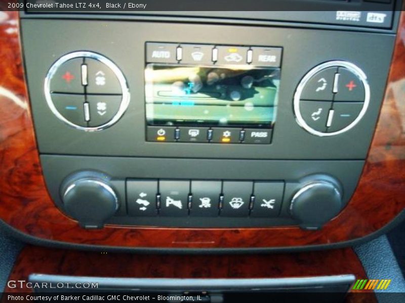 Black / Ebony 2009 Chevrolet Tahoe LTZ 4x4