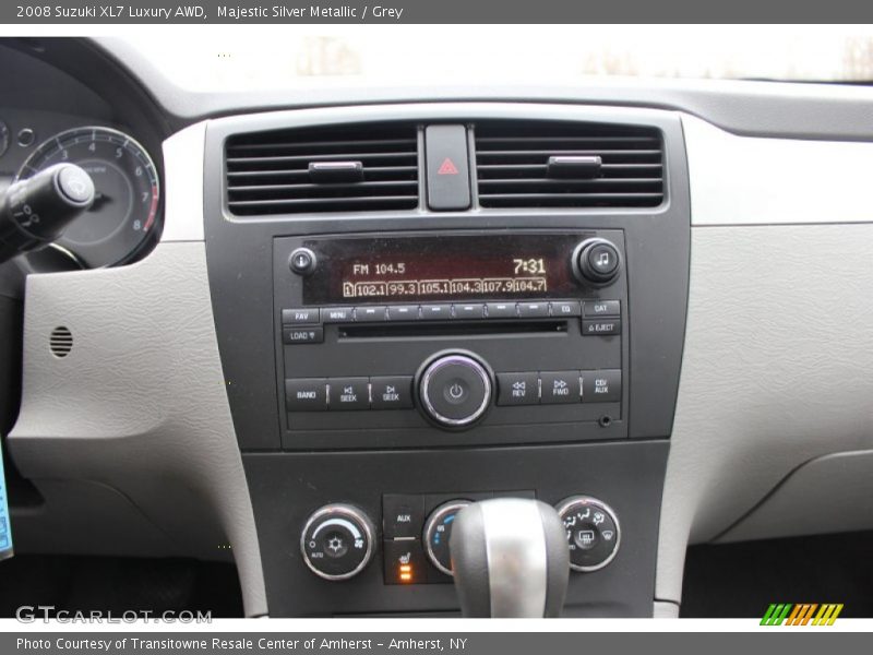 Controls of 2008 XL7 Luxury AWD