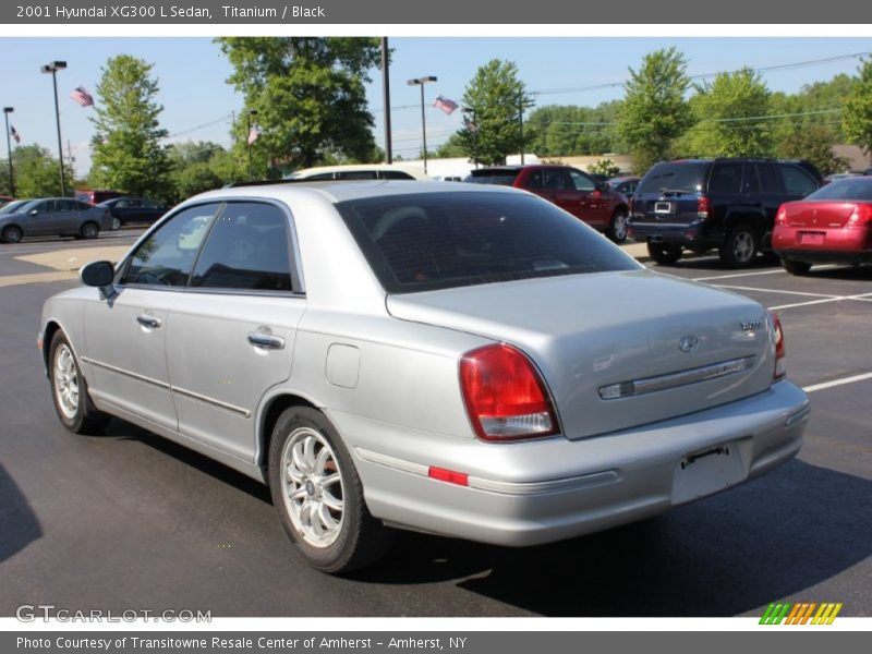 Titanium / Black 2001 Hyundai XG300 L Sedan