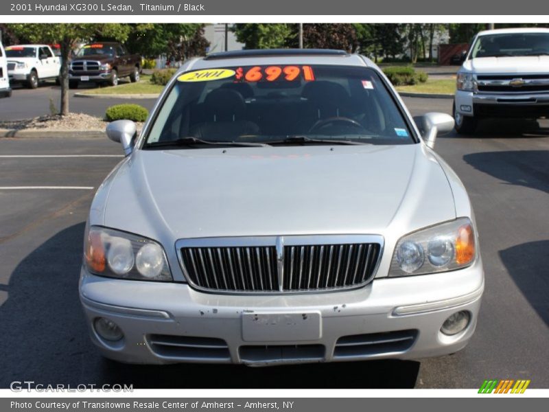 Titanium / Black 2001 Hyundai XG300 L Sedan