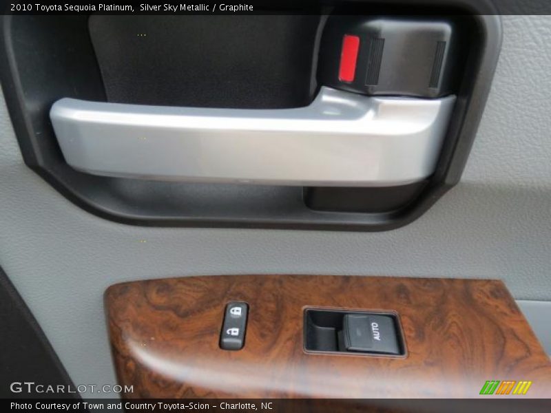 Silver Sky Metallic / Graphite 2010 Toyota Sequoia Platinum
