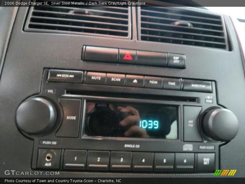 Silver Steel Metallic / Dark Slate Gray/Light Graystone 2006 Dodge Charger SE