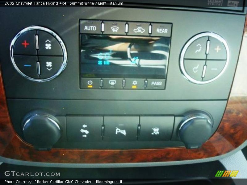 Summit White / Light Titanium 2009 Chevrolet Tahoe Hybrid 4x4