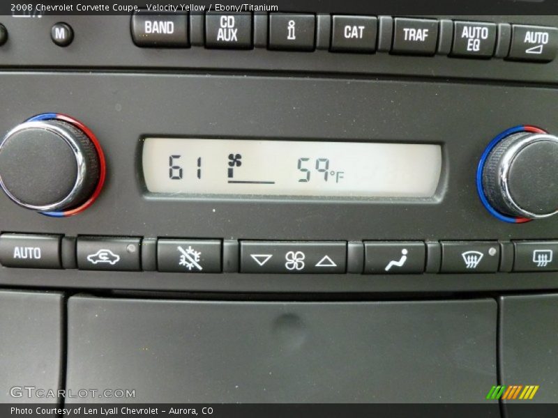 Controls of 2008 Corvette Coupe