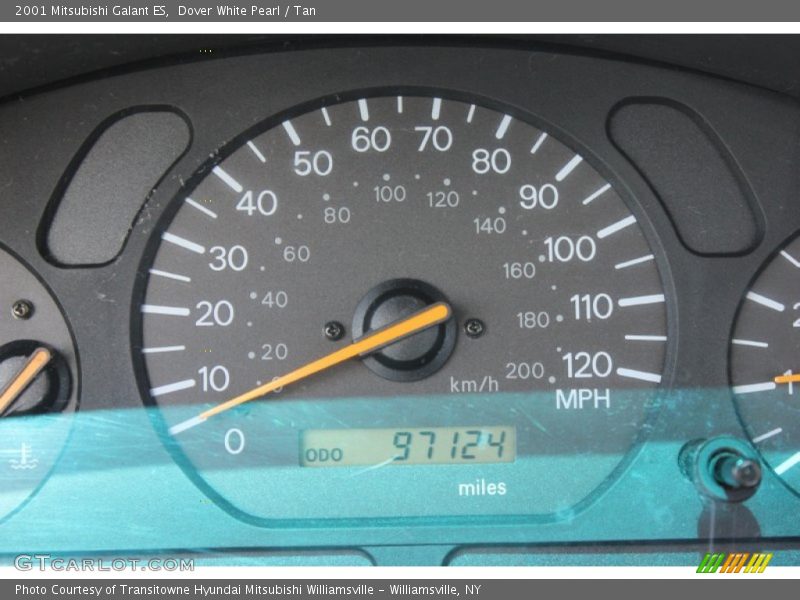 Dover White Pearl / Tan 2001 Mitsubishi Galant ES