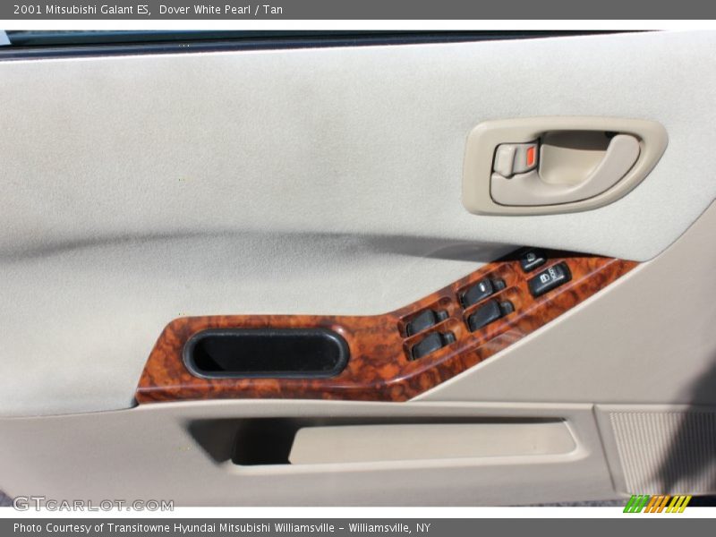 Dover White Pearl / Tan 2001 Mitsubishi Galant ES