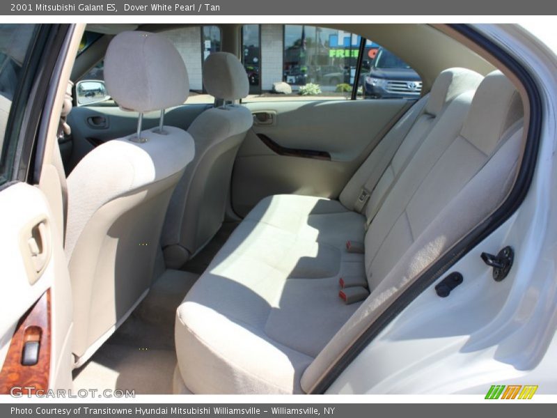 Dover White Pearl / Tan 2001 Mitsubishi Galant ES