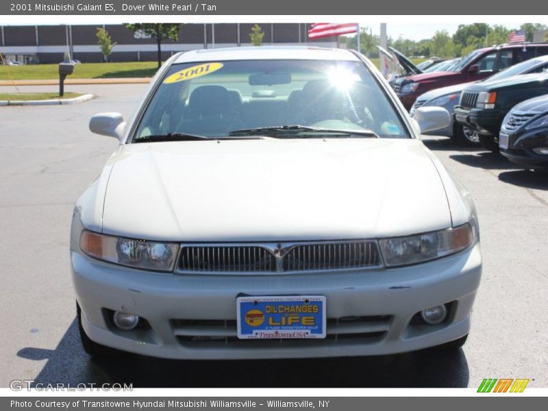 Dover White Pearl / Tan 2001 Mitsubishi Galant ES