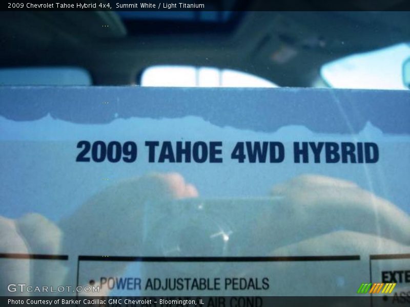 Summit White / Light Titanium 2009 Chevrolet Tahoe Hybrid 4x4