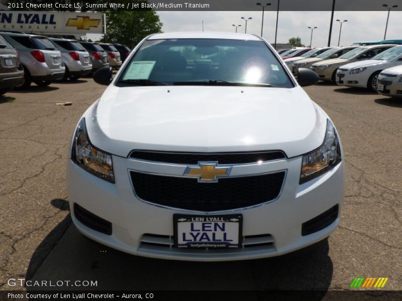 Summit White / Jet Black/Medium Titanium 2011 Chevrolet Cruze LS