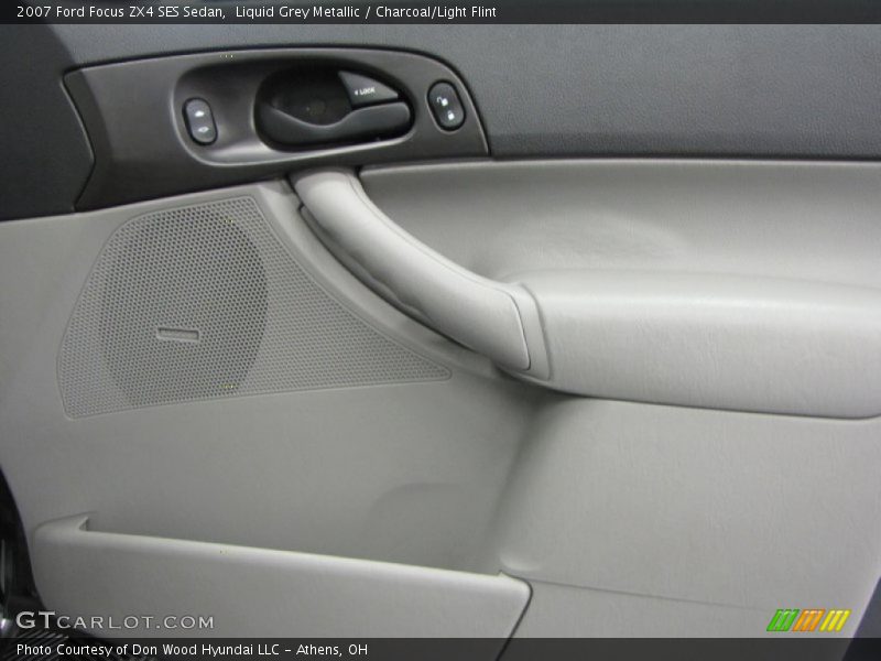 Liquid Grey Metallic / Charcoal/Light Flint 2007 Ford Focus ZX4 SES Sedan