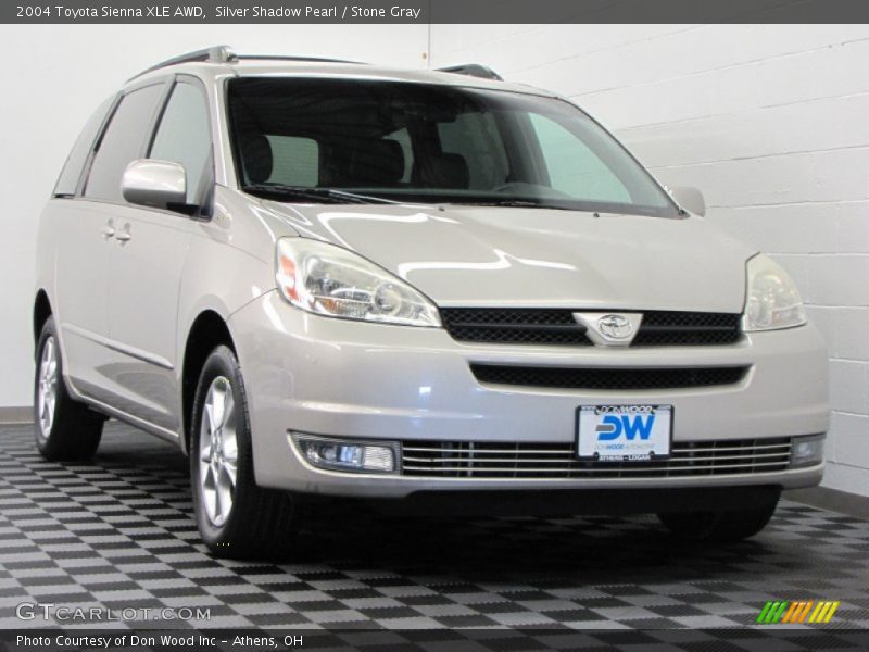 Silver Shadow Pearl / Stone Gray 2004 Toyota Sienna XLE AWD