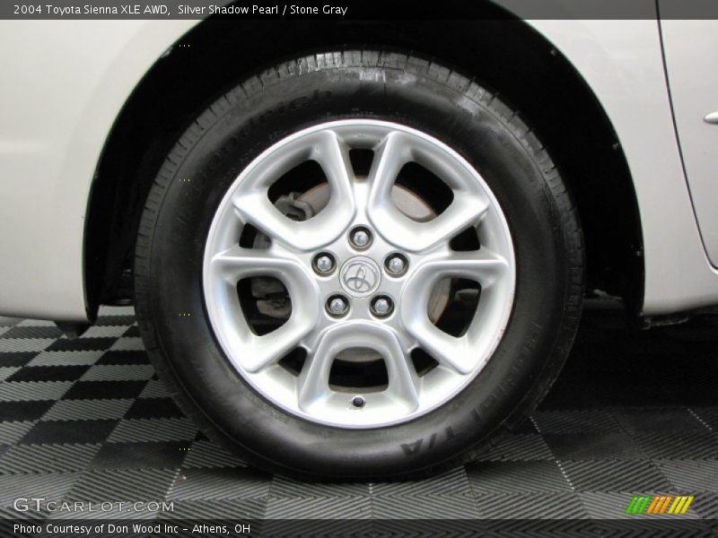 Silver Shadow Pearl / Stone Gray 2004 Toyota Sienna XLE AWD