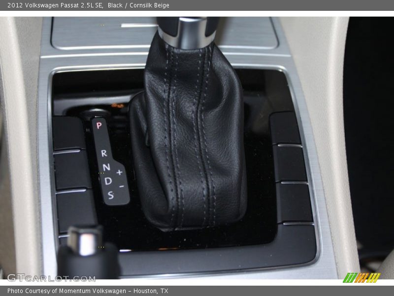 Black / Cornsilk Beige 2012 Volkswagen Passat 2.5L SE