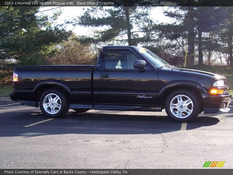 Black Onyx / Graphite 2003 Chevrolet S10 Xtreme Regular Cab