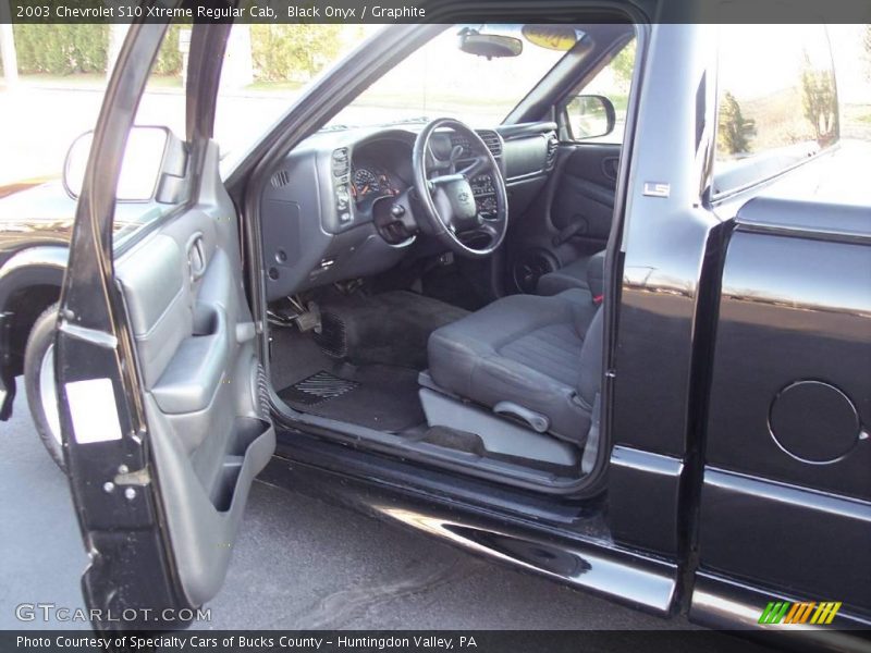 Black Onyx / Graphite 2003 Chevrolet S10 Xtreme Regular Cab