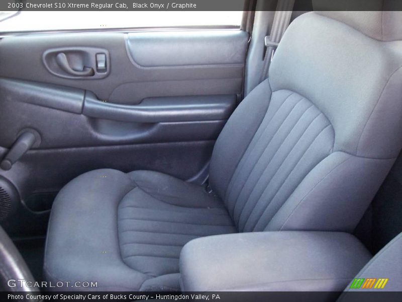 Black Onyx / Graphite 2003 Chevrolet S10 Xtreme Regular Cab