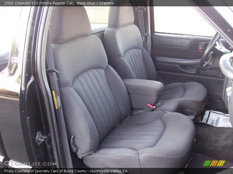 Black Onyx / Graphite 2003 Chevrolet S10 Xtreme Regular Cab
